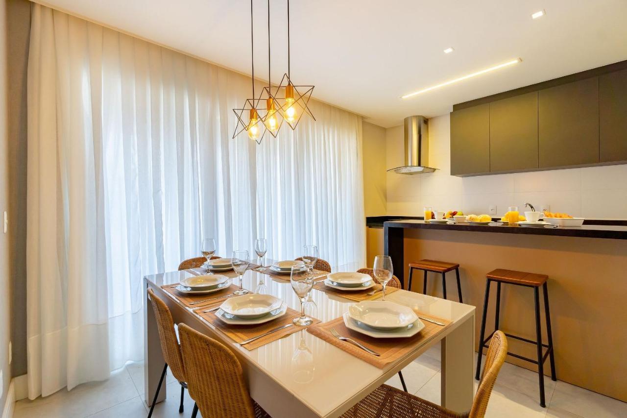Porto Madero - Amplo Apartamento Em Condo Com Piscina บอมบินญัส ภายนอก รูปภาพ