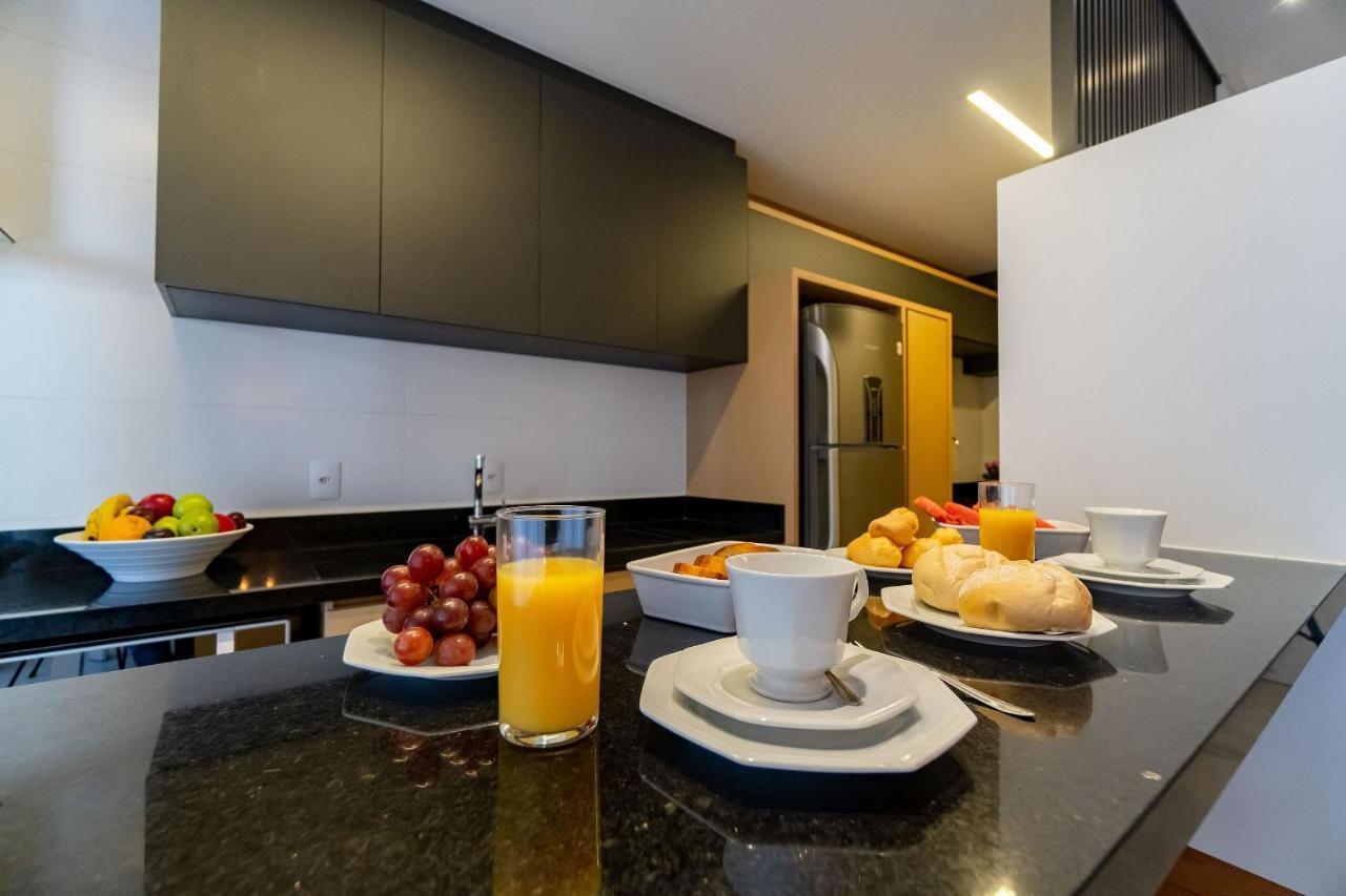 Porto Madero - Amplo Apartamento Em Condo Com Piscina บอมบินญัส ภายนอก รูปภาพ